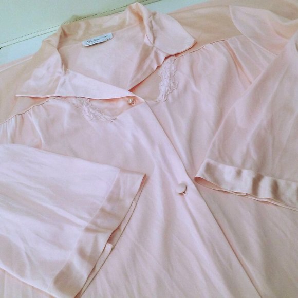 Vintage 70s Vanity Fair Dressing Gown Robe -L Pocket Collar Floral LS Nylon Pink - Picture 6 of 11